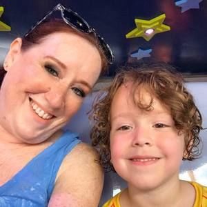 Meet your Posher, Debbie